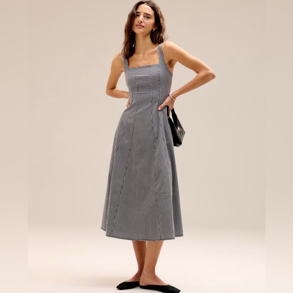 The A&F Mila Stretch Midi Dress, size small